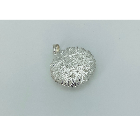 New. Ultrafine 950 silver pendant. High quality silver 959 better than sterling - Picture 4 of 5
